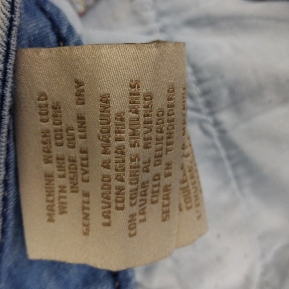 Seven7 Slim Straight Blue Light Wash Five Pocket Distressed Raw Hem Skinny Jean - Picture 11 of 16